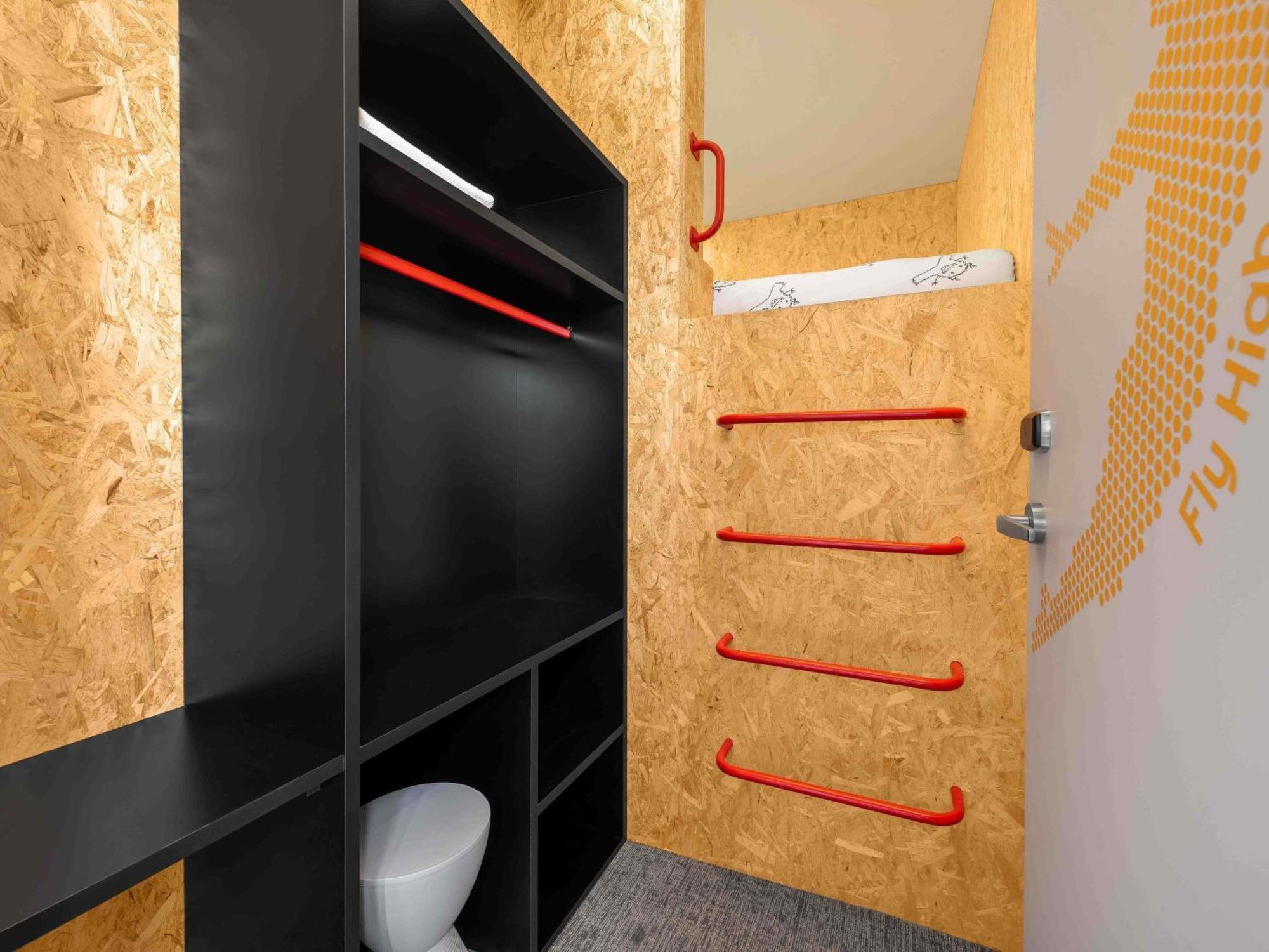 Double Bed Cabin Upper Level